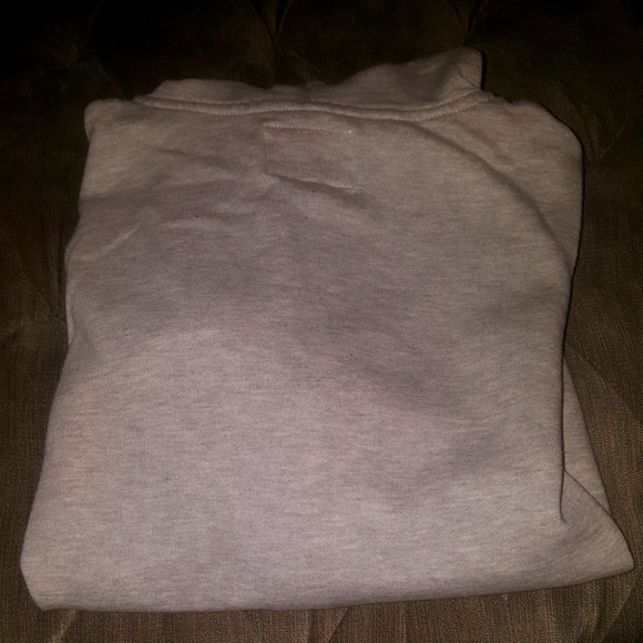 🐻⚾🔵🔴 Chicago Cubs Sweater with zipper pockets and hoodie - Picture 2 of 5